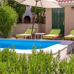 Beatiful Antonela With Pool In Makarska