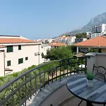 Beatiful Antonela With Pool In Villa