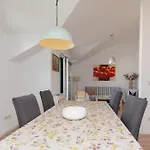 Beatiful Antonela With Pool In Willa *